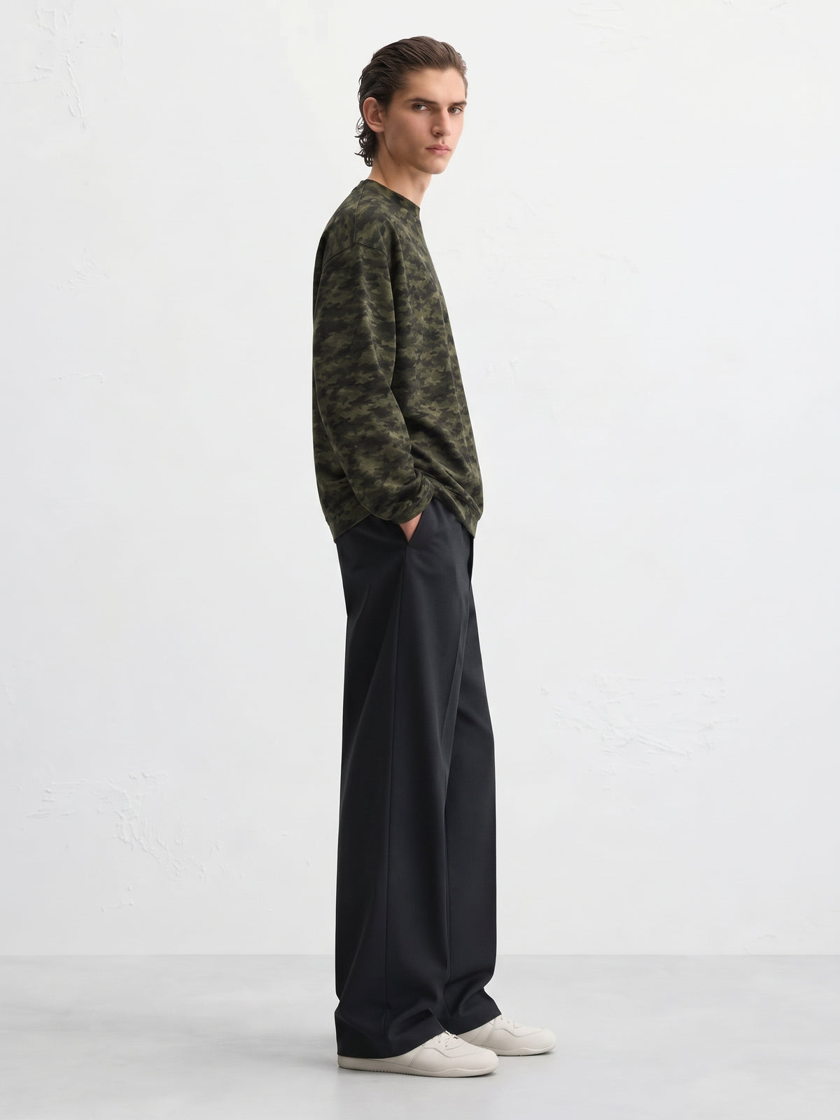 Camo Crewneck - Olive